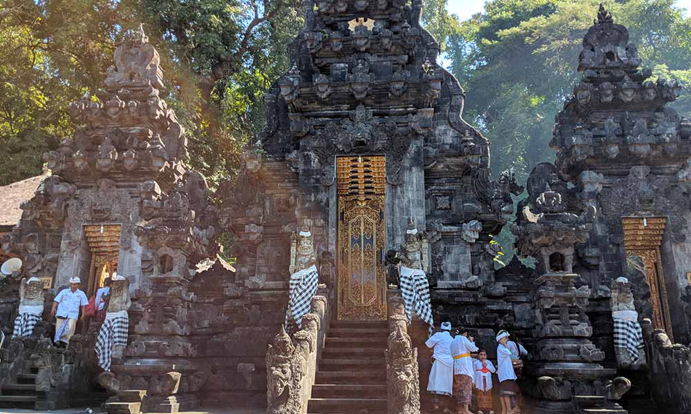 Bali-Temple-Goa-Lawah