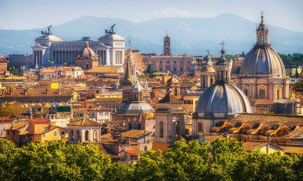 Voyager dans le temps : top 10 des destinations historiques