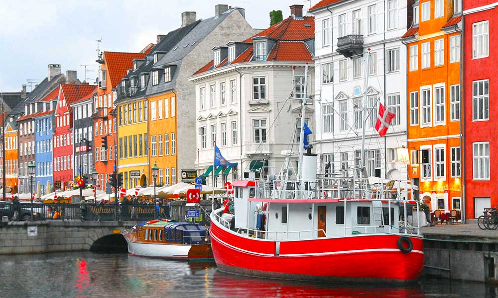 Traditours-villes-colorees-Danemark-Copenhague-Nyhavn