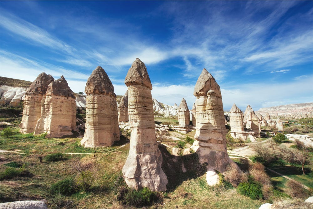 Formations rocheuses de Cappadoce, Turquie - paysage unique et fascinant.