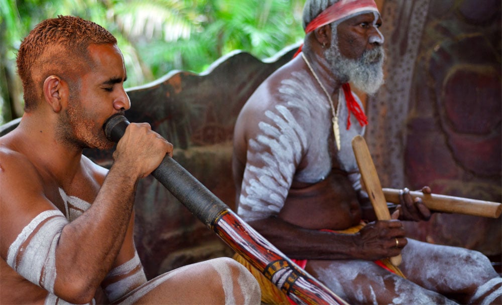 shutterstock_417368866-yirrganydji-aboriginal-men-play-aboriginal-music-on-didgeridoo-and-wooden-instrument