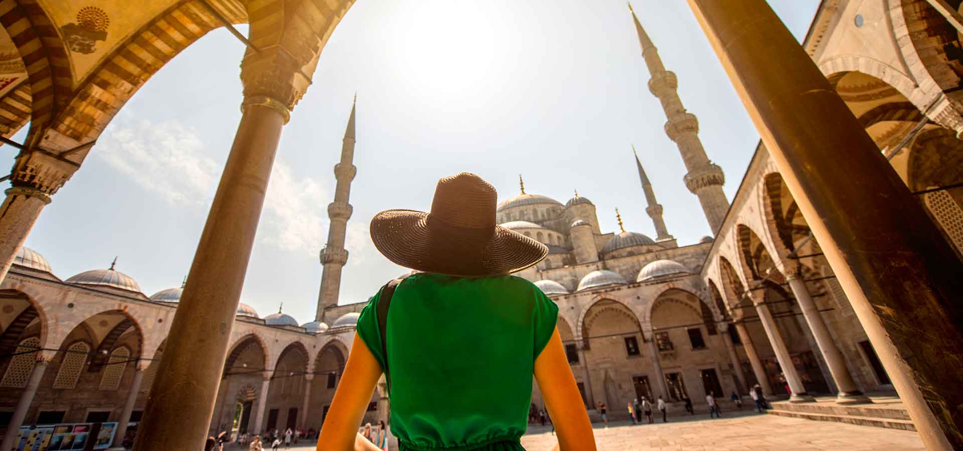 Femme en voyage en Turquie